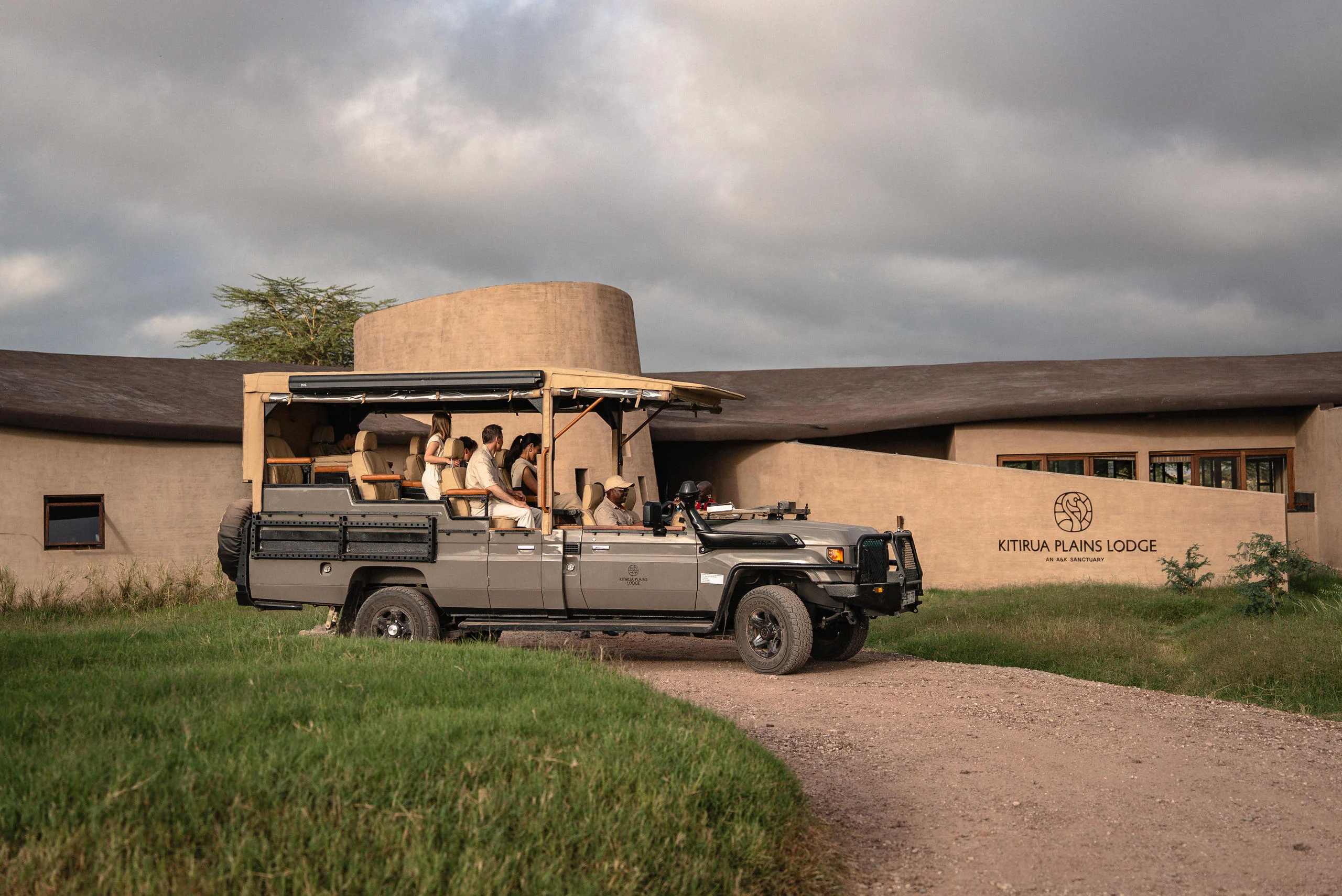 A safari vehicle at the lodge entrance