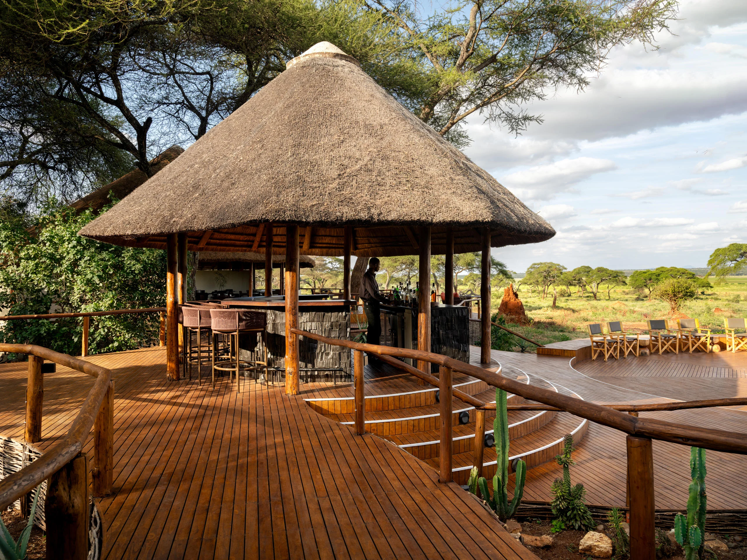 A thatched tent on its deck