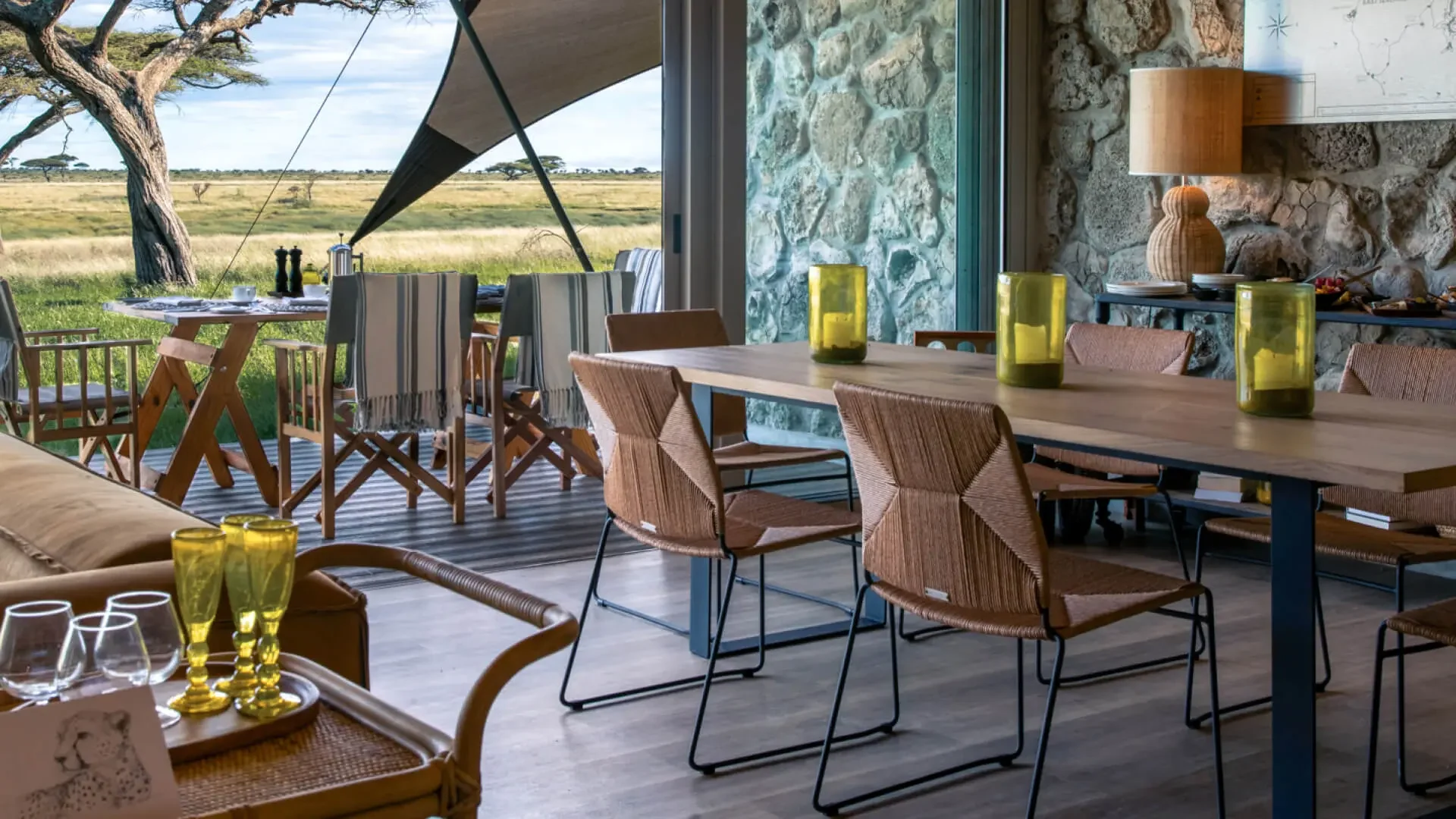 The dining table with the plains beyond