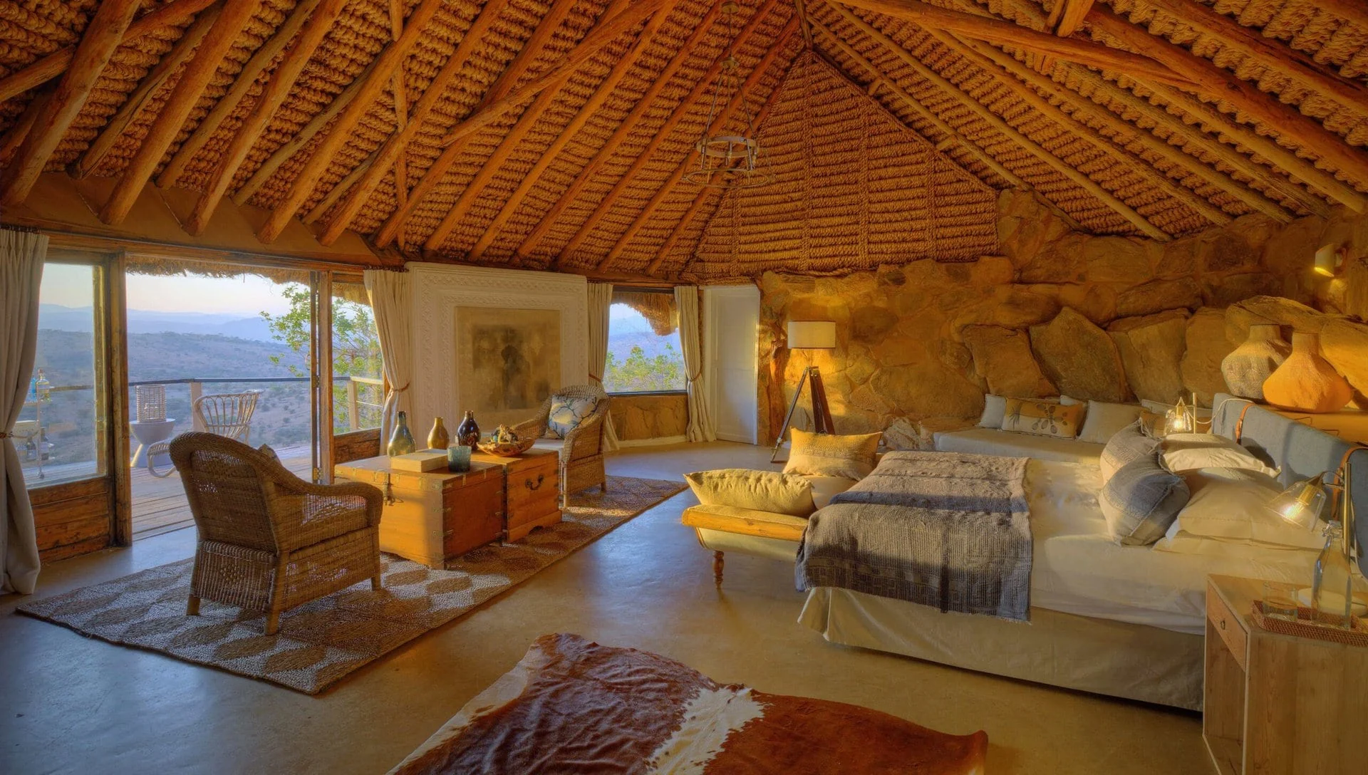 A sitting room under thatch