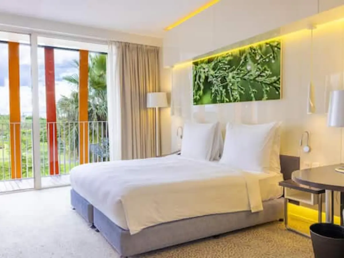 Radisson Blu Hotel Kigali, selected for its setting and access to Kigali.