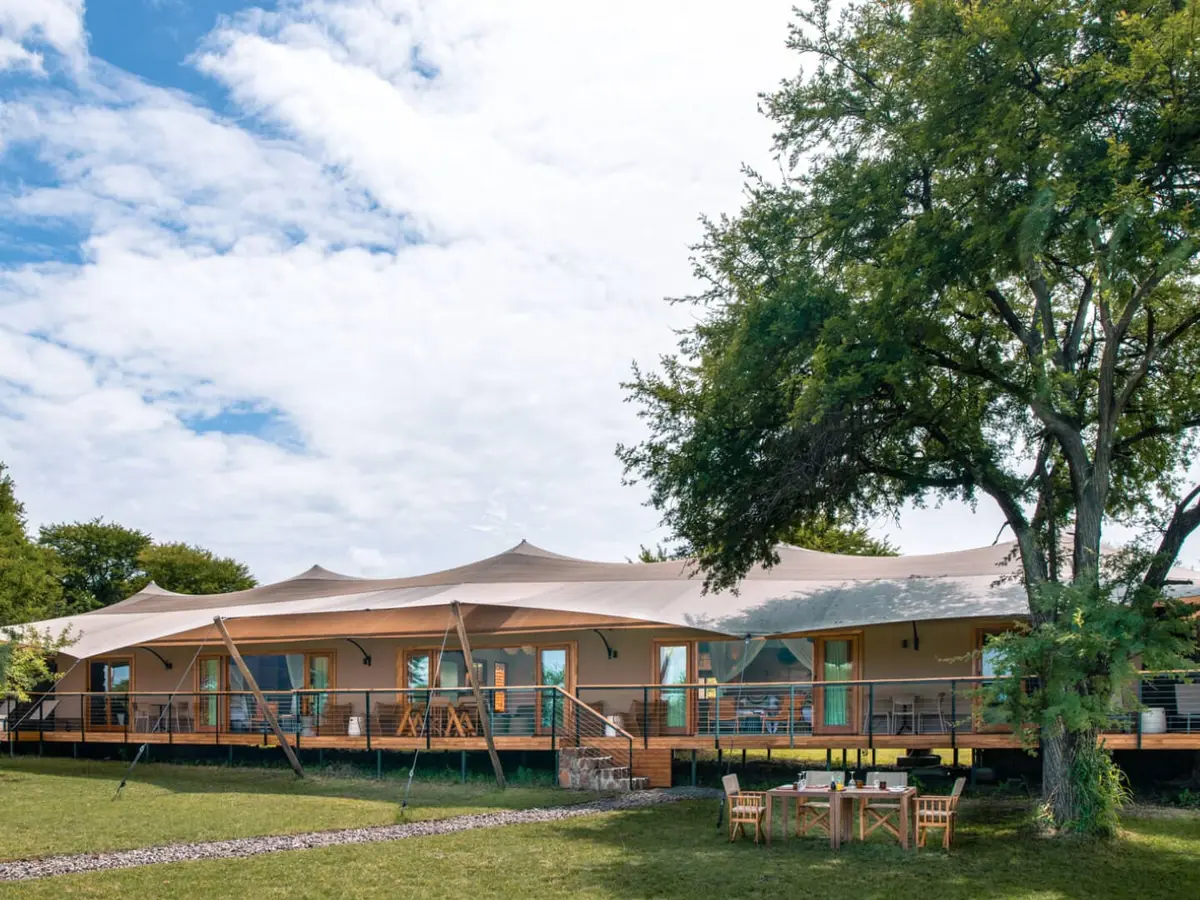 Sayari Retreats, selected for its setting and access to Serengeti National Park.